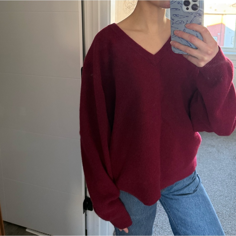 Men's Vintage Christopher Rand Berry Red Bat Wing V-Neck Sweater